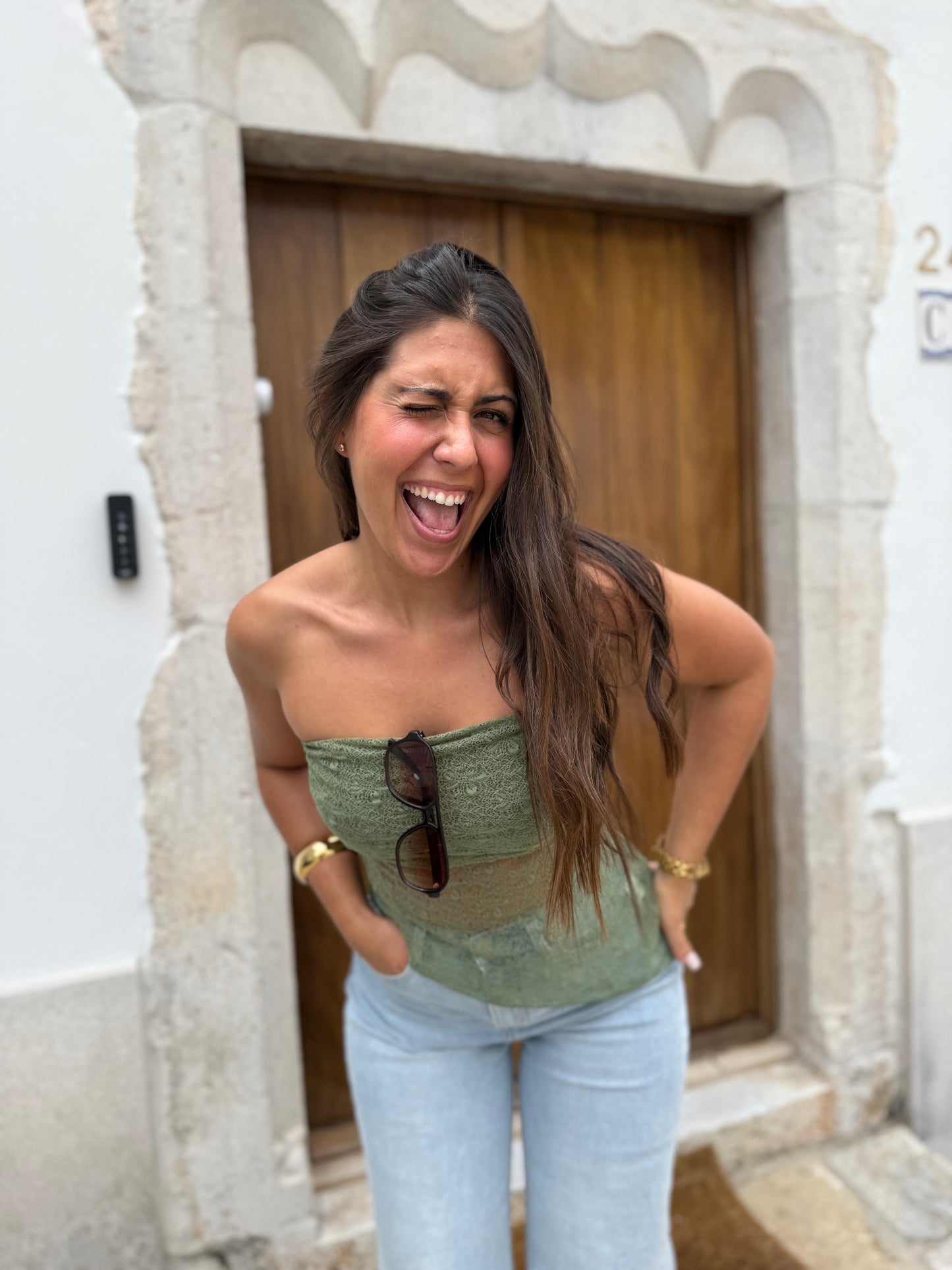 Top “RAQUEL”