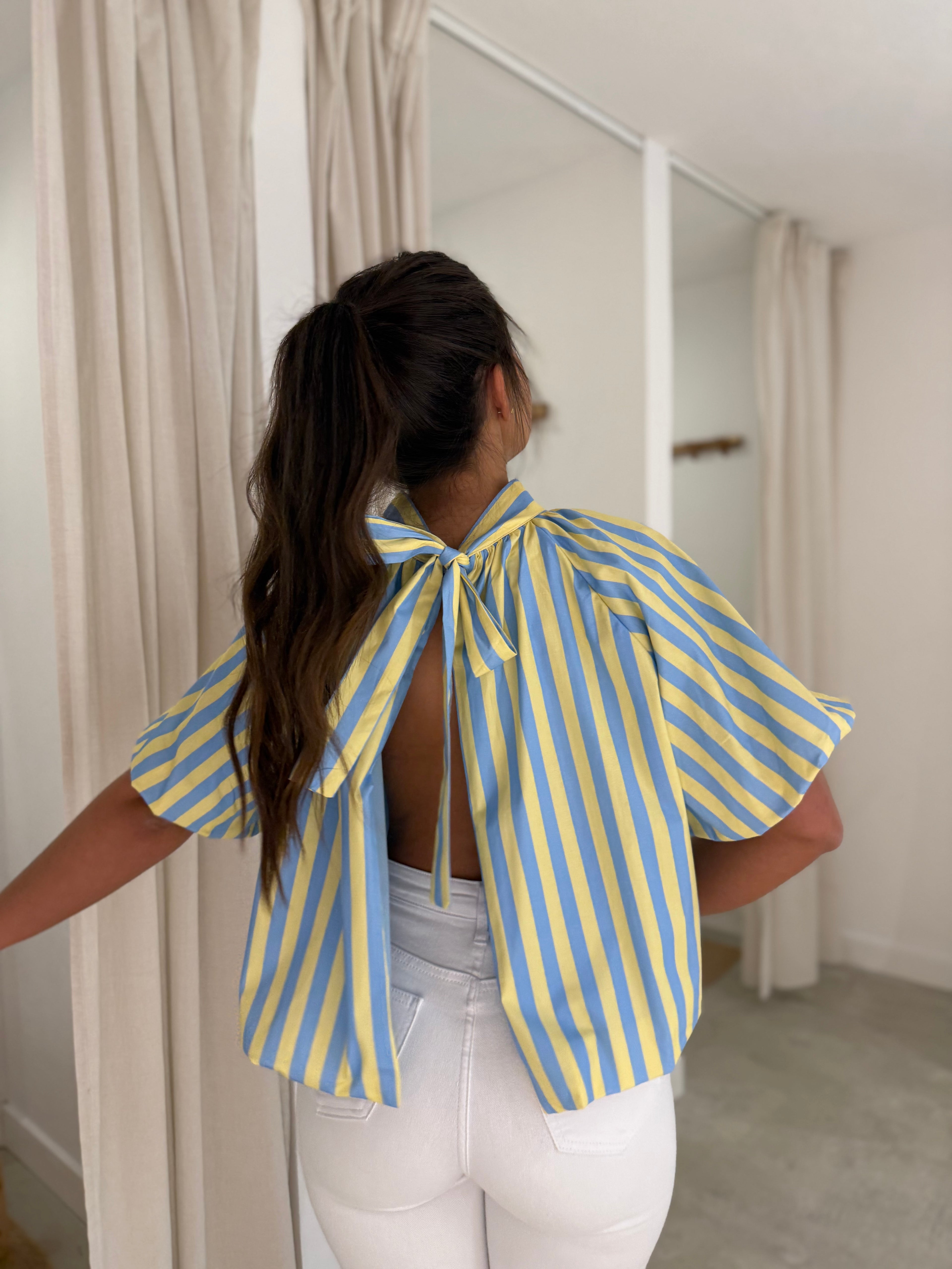 Blusa “MIA”
