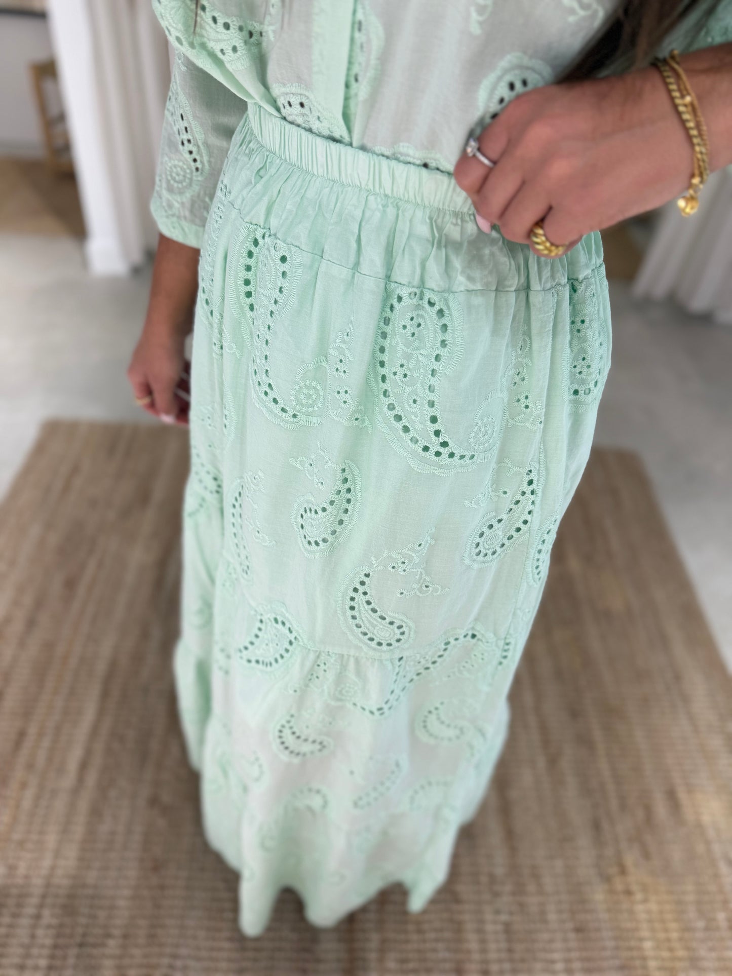 Saia “CÉLIA”