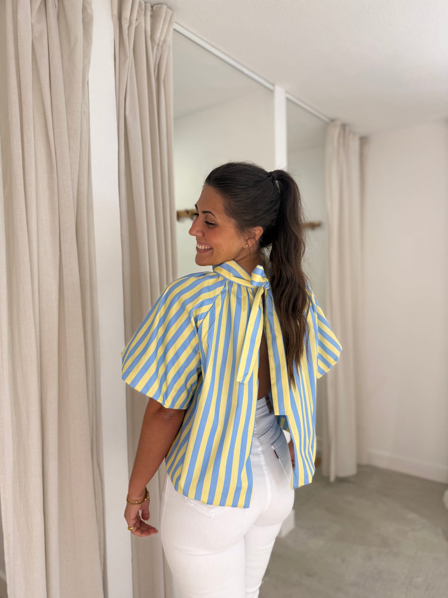 Blusa “MIA”