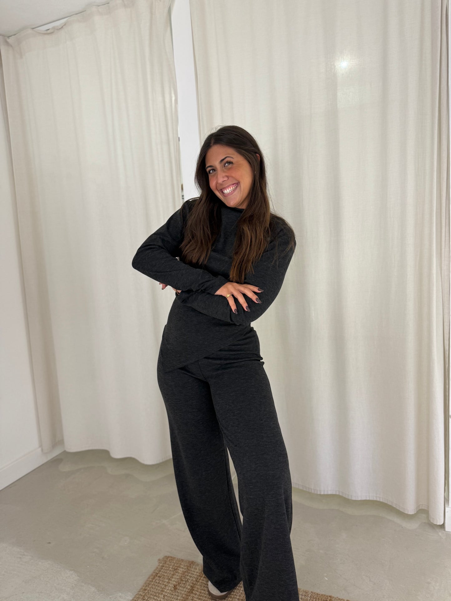 Conjunto “ALEXANDRA”